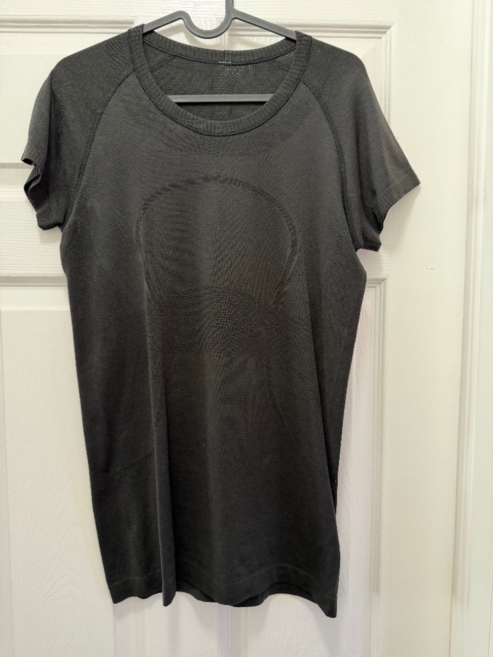 Lululemon Swiftly Tech Short Sleeve